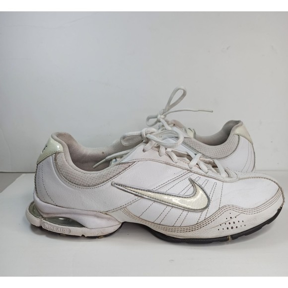 Nike Sneaker Women 9.5 White Running Shoes Air Exceed Lace Up Low Top - Picture 5 of 8